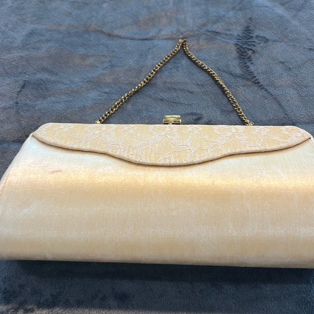 Vantage, cream, colored purse